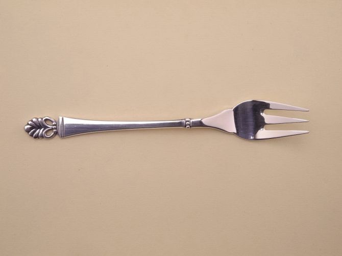 Tassenlöffel oder Sahnelöffel aus der Serie Florentiner in massiv 800 Silber von Wilkens