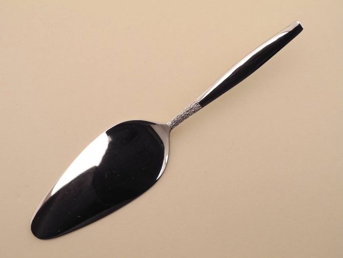 Tortenheber Kuchenheber aus der vintage alten Serie Raureif in 18/8 Edelstahl von BSF Besteck