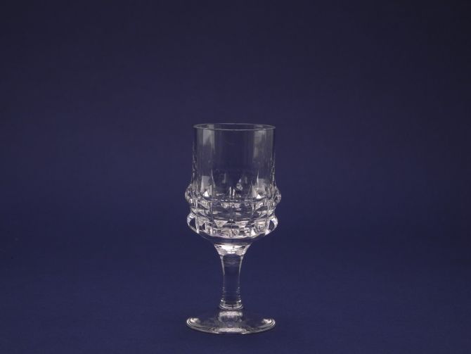 Schnapskelch aus der Serie Hold Fast von Josef Riedel für Rosenthal Studio-Linie