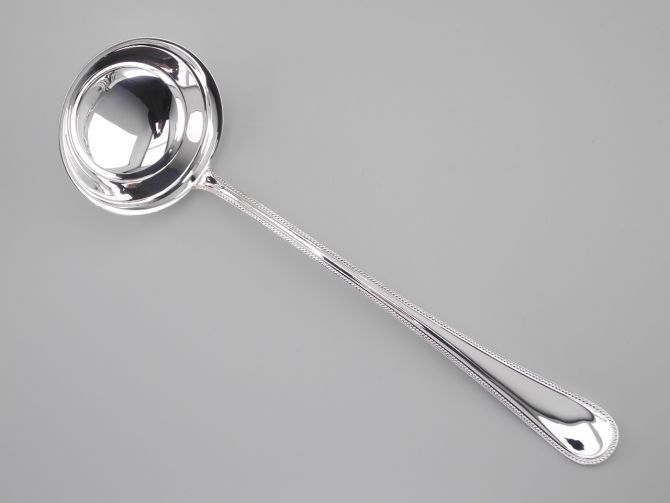 Auerhahn Perl 90 versilbert Suppenkelle