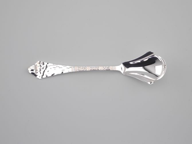 Robbe & Berking Schwedisches Hofmuster Zuckerlöffel