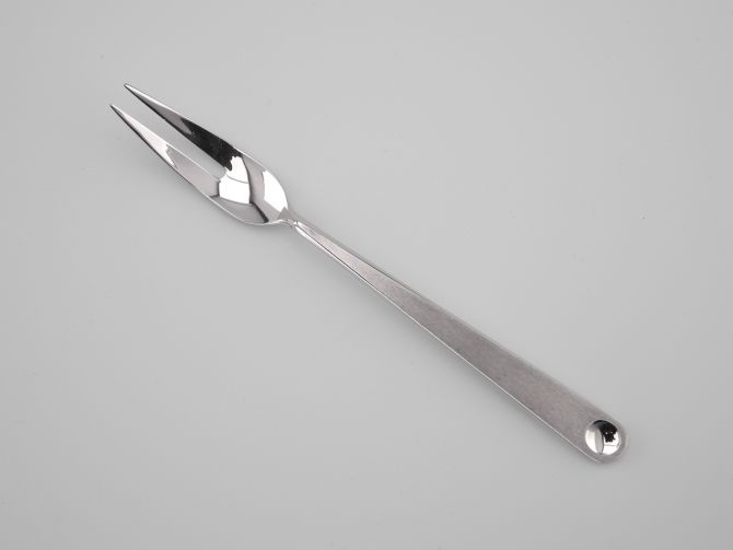 Fleischgabel in Edelstahl aus der Serie Punto von Wilkens