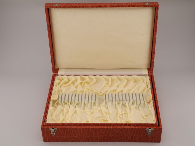 Besteckkasten 48 Teile rot