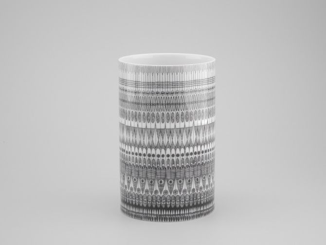 Hans Theo Baumann Vase 2767 schwarz Rosenthal