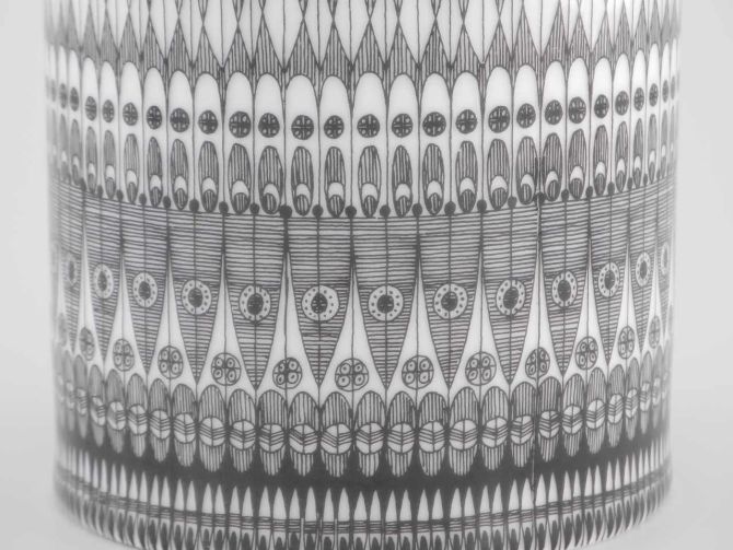 Hans Theo Baumann Vase 2767 schwarz Rosenthal