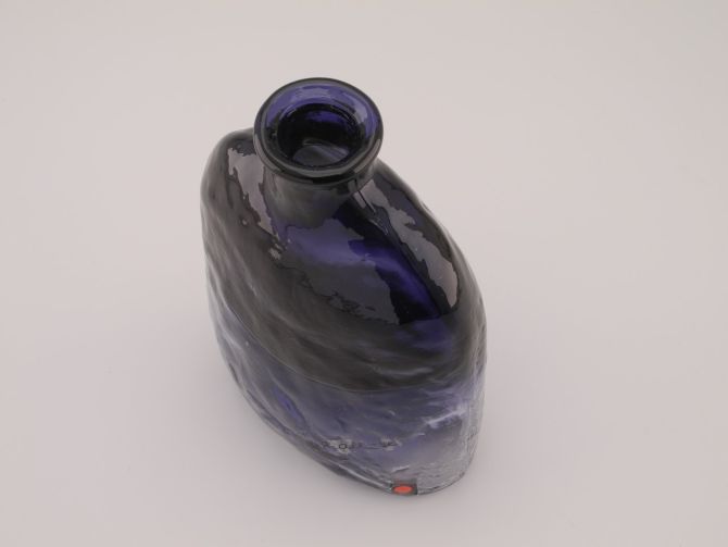 Wiesenthalhütte Flaschenvase violett
